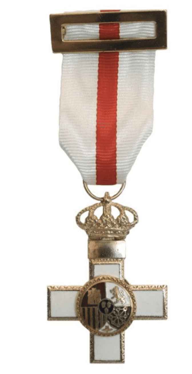 Cruz mérito militar con distintivo blanco de Nicolás Marchal